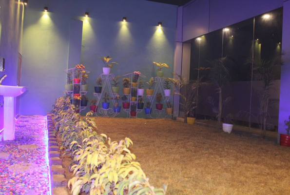 Lawn at Satkar Restaurant And Banquet Hall