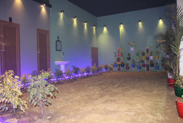 Lawn at Satkar Restaurant And Banquet Hall