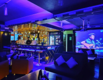 Opal Lounge Restaurant And Lounge Bar