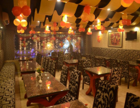 Dee Lounge Bar And Multicuisine Restaurant