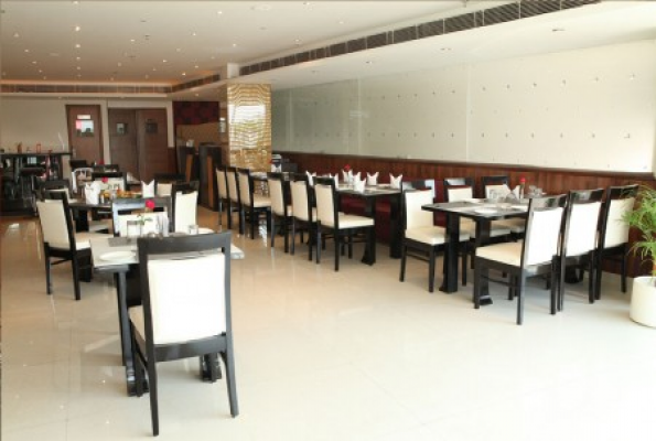 Restaurant at Hotel Ramhan Place