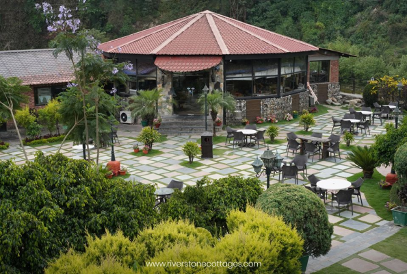 Restaurant at Riverstone Cottages