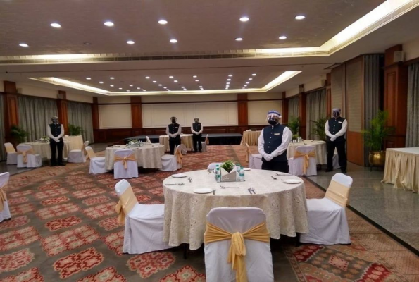 Hall at Jehan Numa Palace Hotel