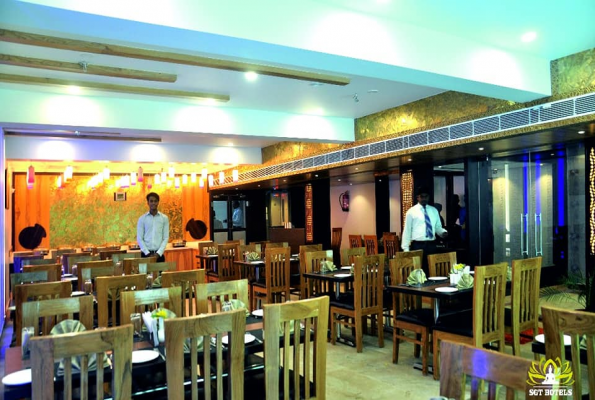 Dining Hall at Hotel Sgt Plaza