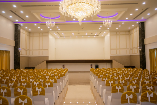 Photos of Ballroom, Vettuvankeni, Chennai | VenueLook