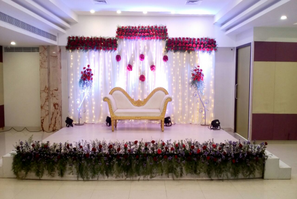 Ballroom of Risa Banquets in Vettuvankeni, Chennai - Photos, Get Free