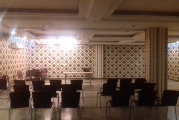 Alpina Hotel & Suites