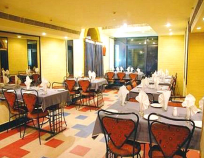 Solitaire Restaurant And Banquet