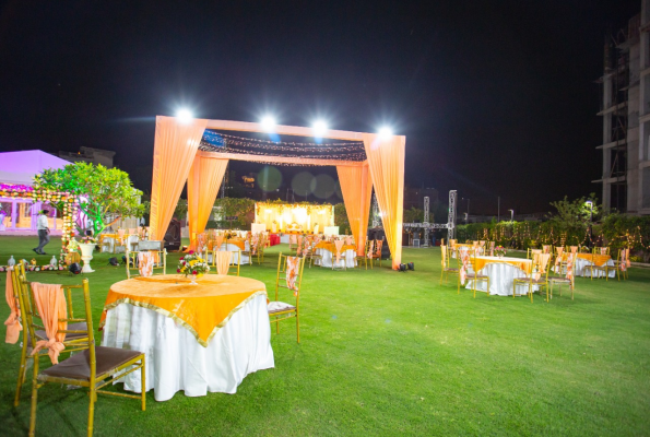 Banquet And Lawn at Ginger Hotels