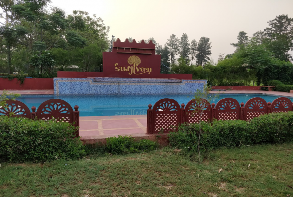 Lush Green Lawns at Surjivan Resort