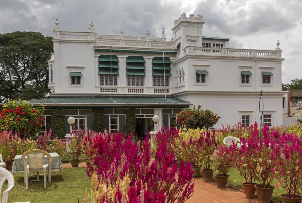 Lawn at The Green Hotel