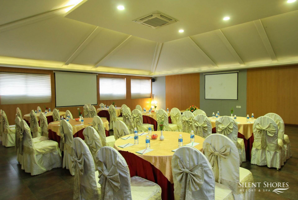 Boardrooms at Silent Shores Resort