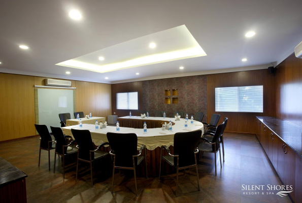 Boardrooms at Silent Shores Resort