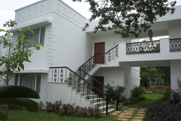 Lounge at Golden Landmark Resort