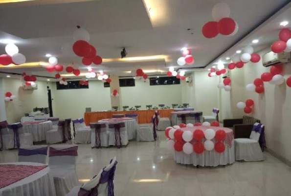 Restaurant at Hotel Satyam Swagat