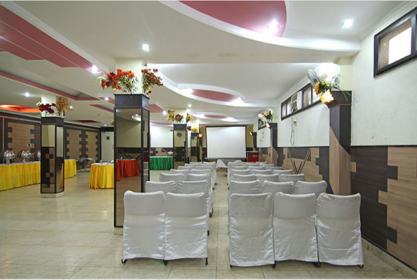 Hall at Hotel Lg Residency