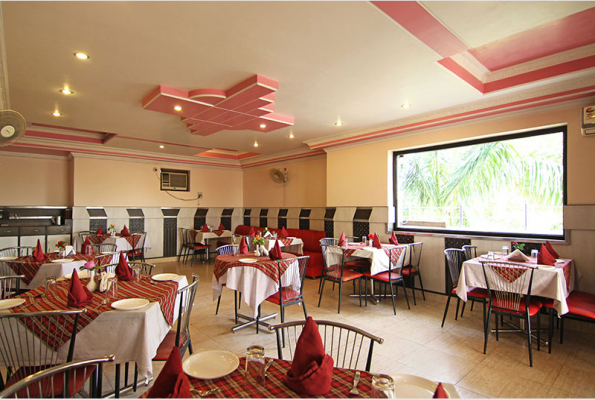 Restaurant at Hotel Lg Residency