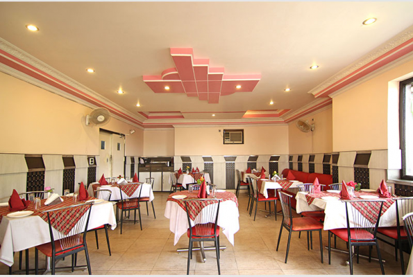 Restaurant at Hotel Lg Residency