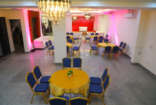 Hotel Merriment And Banquet
