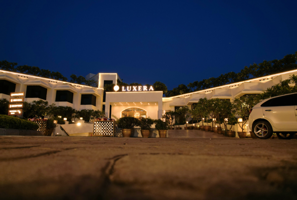 Luxera Hotels Banquets Convention & Catering