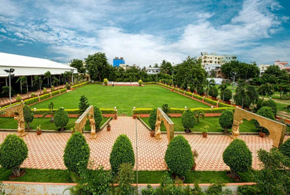 Lawn at Ananthula Ramreddy Gardens