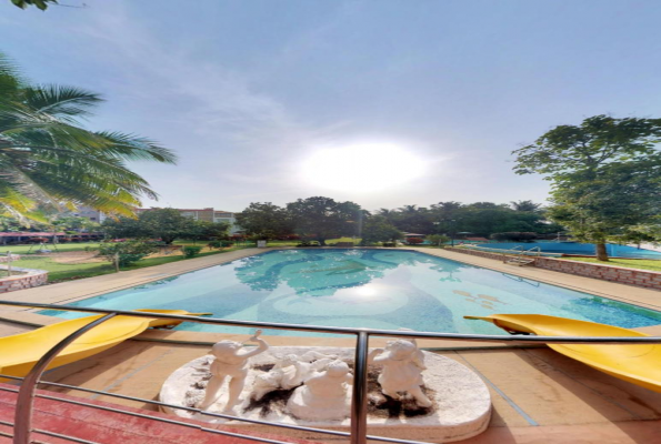 Holiday Palms Hotel