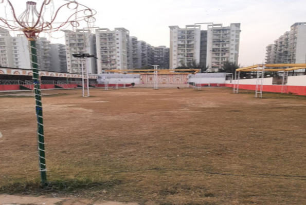 Lawn 11 at New India Campus