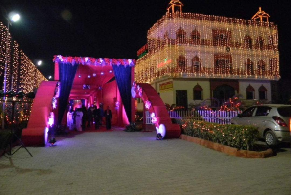 Lawn and Hall at Shubham Farms