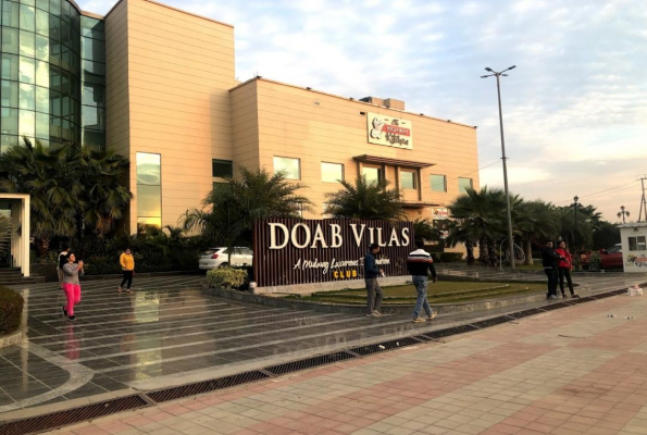 Lawn at Doab Vilas