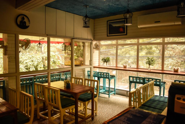 Open Air Balcony at Lazy Monk Cafe