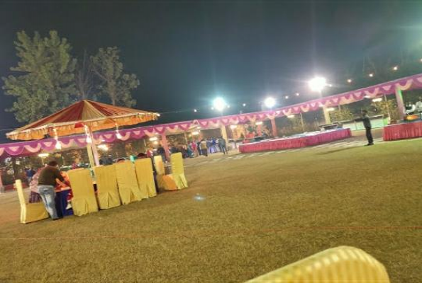 Lawn at Red Carpet Resort