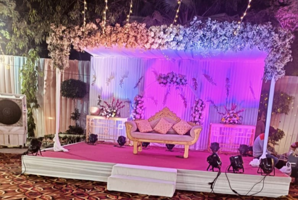 Golden Leaf Banquets
