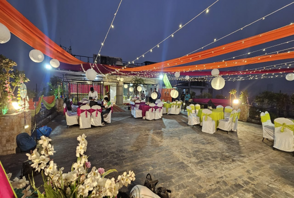 Golden Leaf Banquets