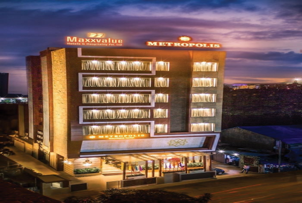 Metropolis Hotel By Maxx Value Hospitality