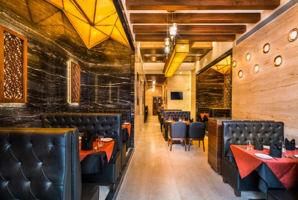Metropolis Hotel By Maxx Value Hospitality