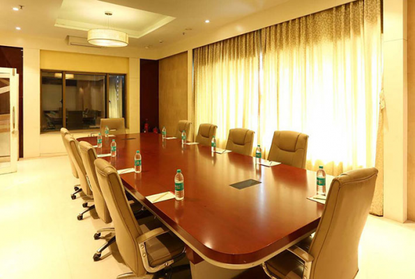 Board Room at Hotel Metropolis