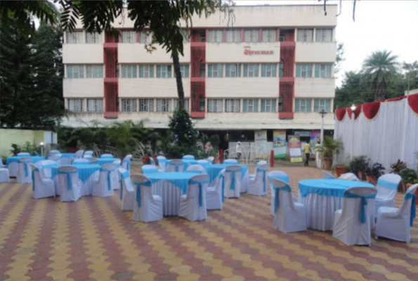 Hall at Hotel Shreeman