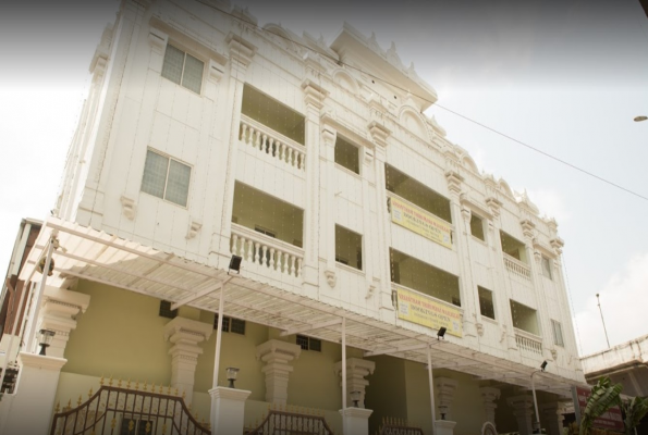 Vasantham Thirumana Maaliggai 5