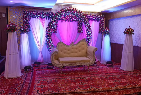 Ashirwad Restaurant And Banquets
