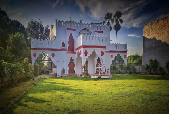 Hall at Garhi Oudhiyana Party Lawns, Banquet And Resort