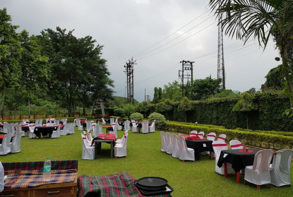 Lawn at Aquatic Palace