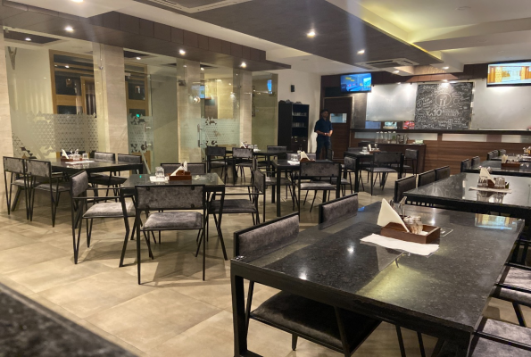 Ka10 Square Hotel And Banquets