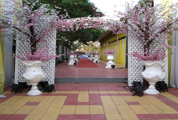 Krushna Sundar Lawns