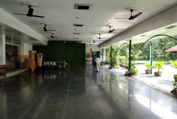 Hall at Jagadamba Udyan