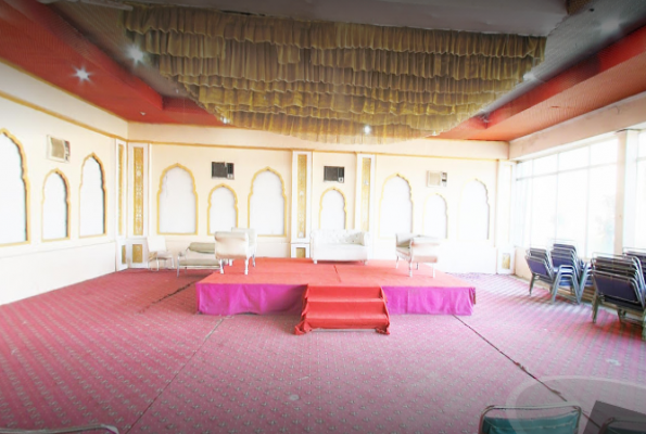 Hall at Satya Mahal Palace