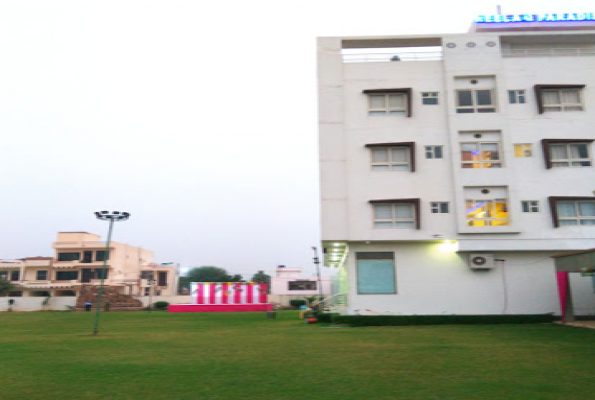 Hotel Neelam Paradise 2