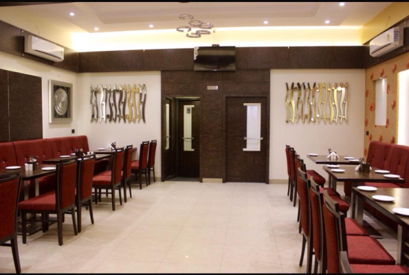 Hardeep Punjab Restaurant And Banquet
