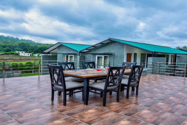 The Cloyster Resort And Spa 4