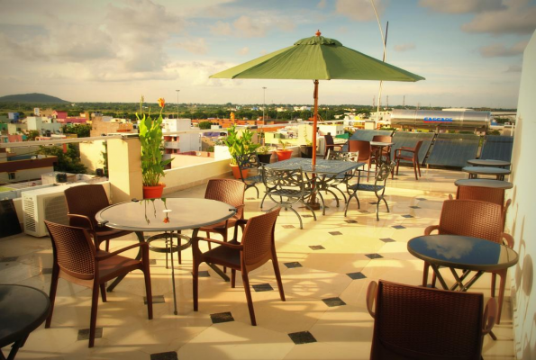 Hotel Highnest 4