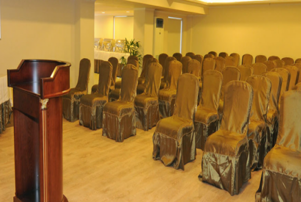 Boardroom at Blue Saphire Clarks Inn